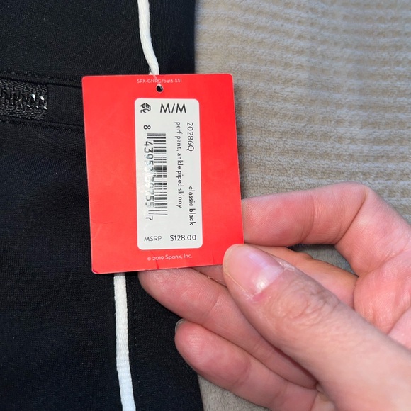 Spanx Striped Ponte Pants Medium NWT - Picture 3 of 6